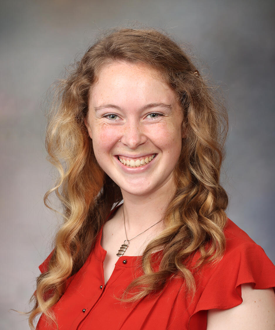 Dr. Anna Hoge